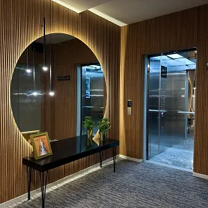 Nova Luxe & Residences Hotel